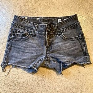 Miss Me Women's Black Jean Shorts. Size 26.